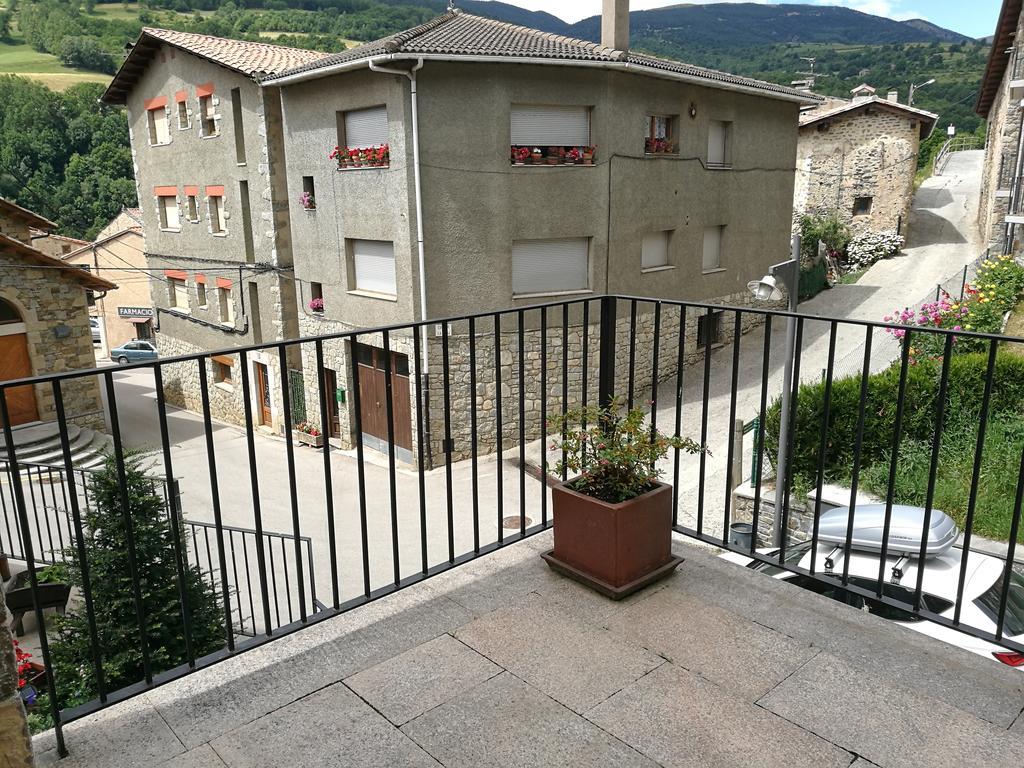 Apartament Torrent De La Barruda Apartment Vilallonga de Ter Luaran gambar