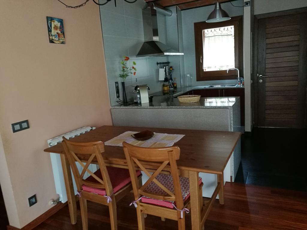 Apartament Torrent De La Barruda Apartment Vilallonga de Ter Luaran gambar
