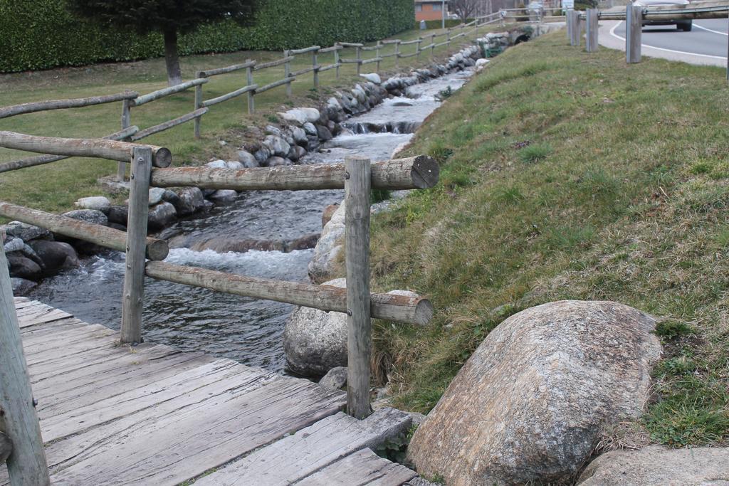 Apartament Torrent De La Barruda Apartment Vilallonga de Ter Luaran gambar